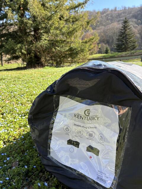 Couverture d’écurie Kentucky Stable Rug Classic 200g