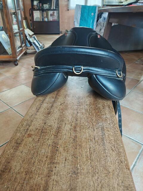 Selle de dressage