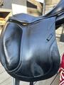 Selle de dressage noire 17,5 CWD