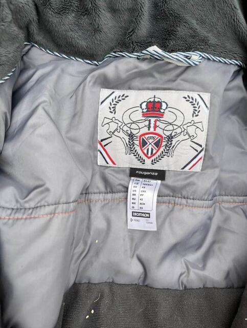 Veste Fouganza