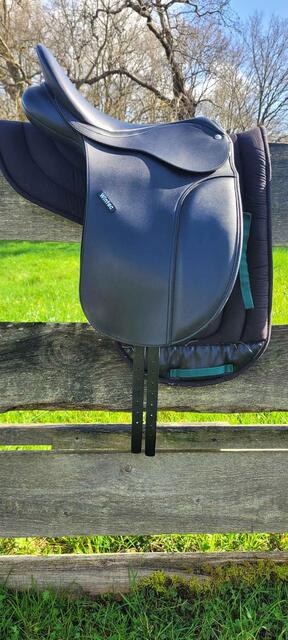 selle de dressage wintec 250