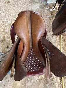 Lot de 3 selles