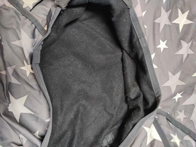 Couverture imperméable et polaire