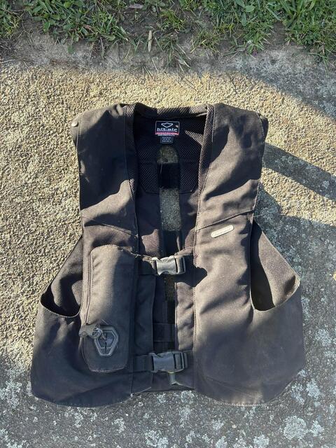 air bag hit air