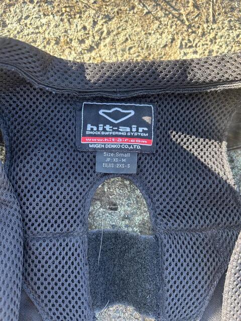 air bag hit air