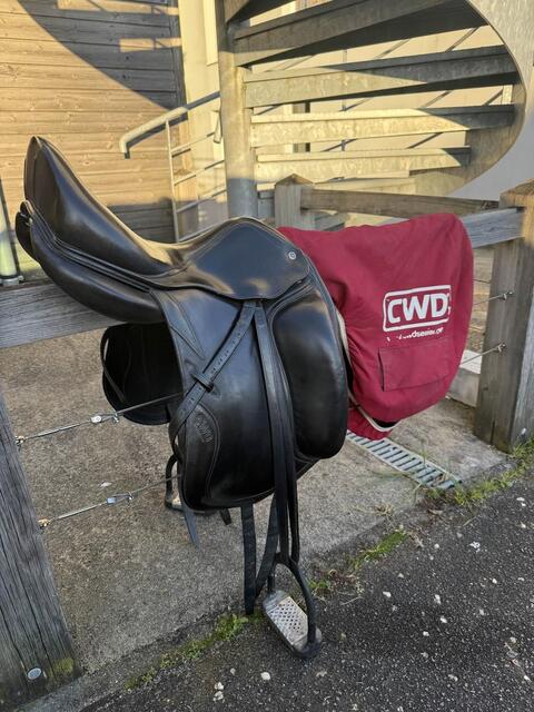 Selle Dressage CWD