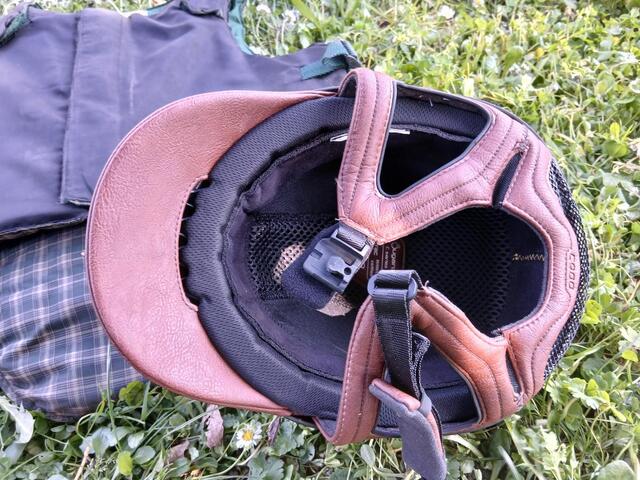casque bicolore C900