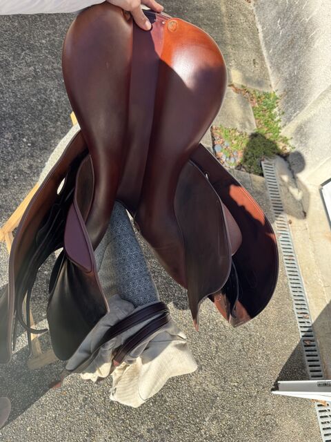 Selle de saut d'obstacle Hermès Cavale