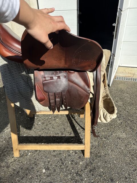 Selle de saut d'obstacle Hermès Cavale