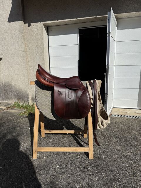 Selle de saut d'obstacle Hermès Cavale