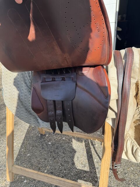 Selle de saut d'obstacle Hermès Cavale
