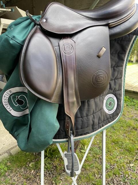 Selle Forestier 17 pouces