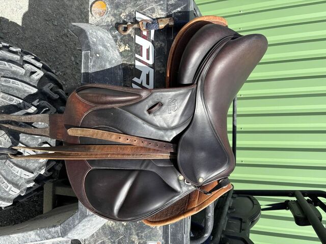 selle devoucoux Chiberta 17’