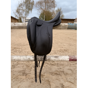 selle mendia -17" - quartier 3 - très bon état