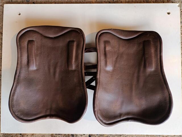 GUETRES CUIR