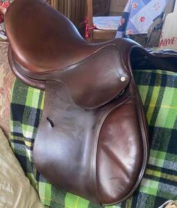 Selle Antares 17”