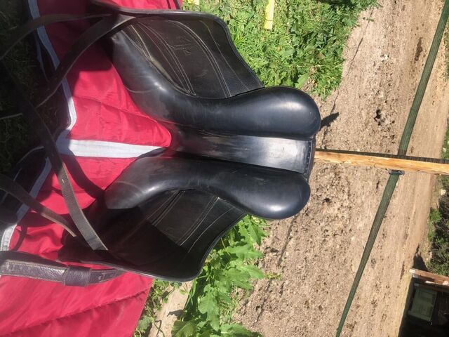 Selle Childéric modèle DSG