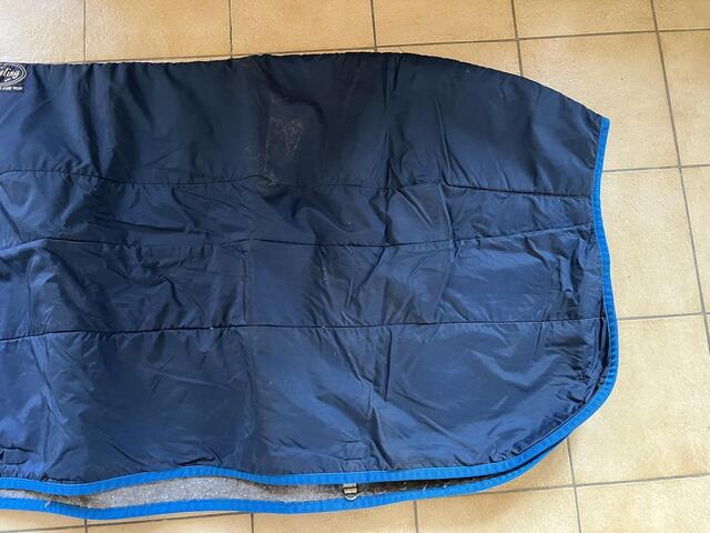 Djeeling, Couverture, 145