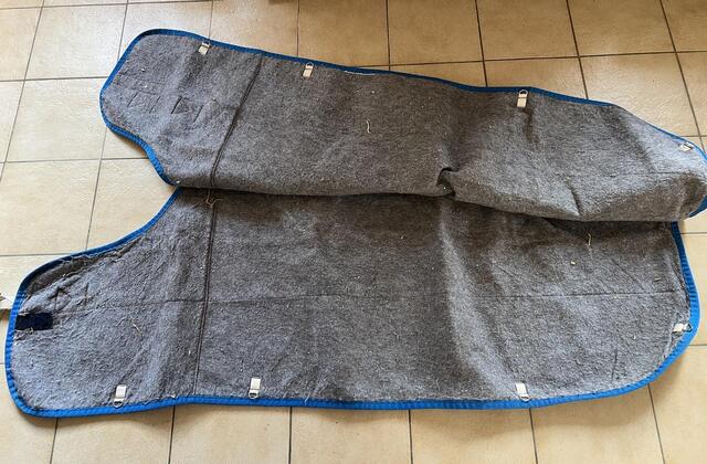 Djeeling, Couverture, 145