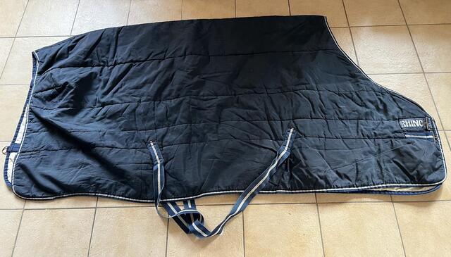 Horseware, Couverture, 145