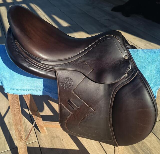 Selle antares 17,5