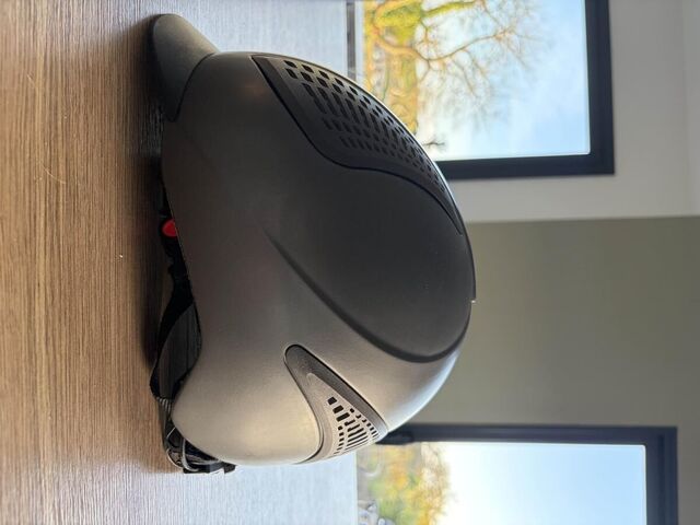 Bombe Uvex Exxential