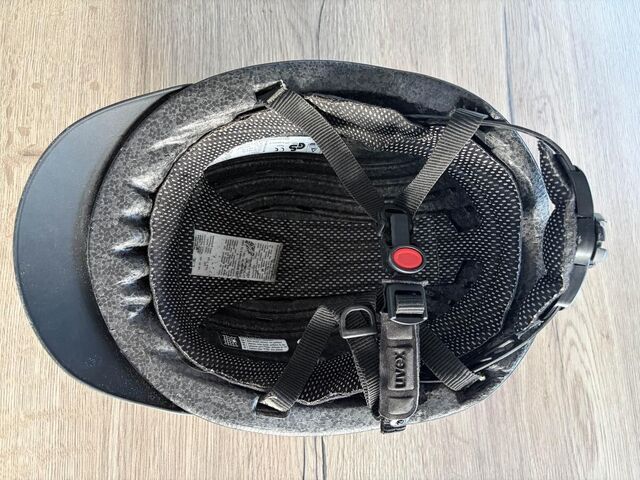 Bombe Uvex Exxential