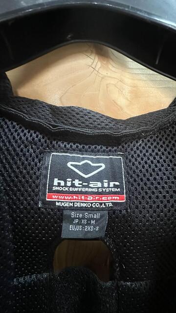 air bag hit air