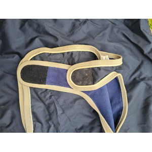 Couvre rein bleu imperméable Fouganza