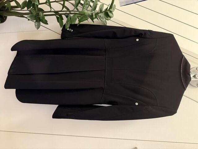 Frac dressage equiline noir 36