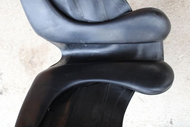 Selle de dressage CHILDERIC 18