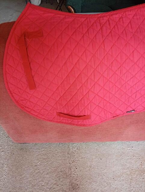 tapis rouge vif