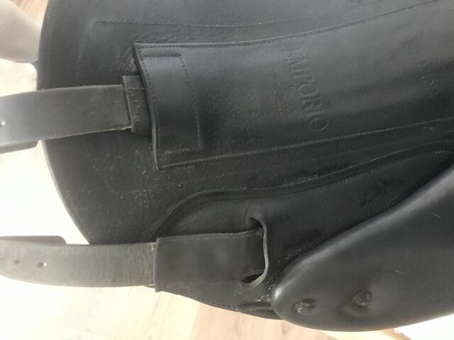 Selle dressage Equipe Emporio 17,5