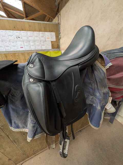 selle de dressage Prestige venus k