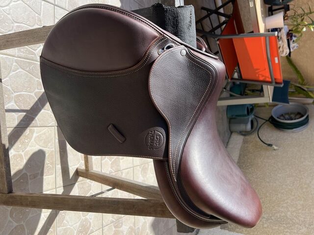 selle Éric Thomas élite sous garantie