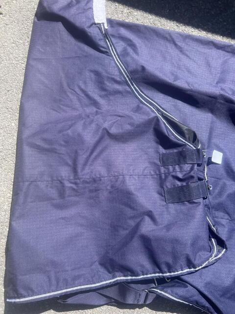 COUVERTURE IMPERMEABLE