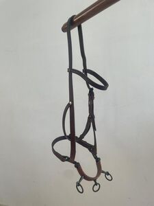 Caveçon espagnol en cuir marron