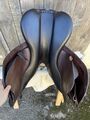 Selle Hermès Cavalle II Taille 17,5 Cuir Havane & fil Rubis Nov2020 peu servie