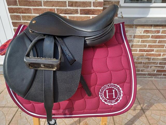 ✨ Selle ID Saddle / Harry Dabbs – État NEUF ✨