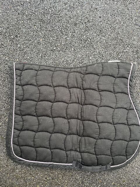 Tapis noir