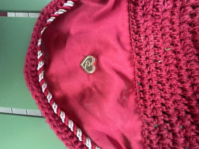 bonnet