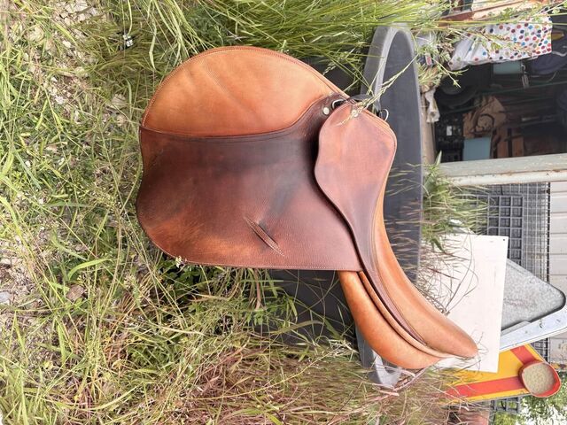 selle mixte childeric marron taille 17,5