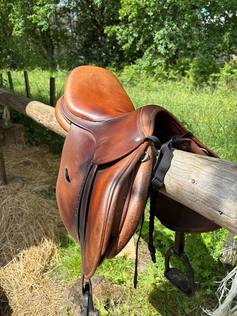 Selle Childéric CSO 17,5 double quartier