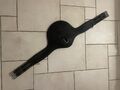 Sangle bavette noire 135 cm avec élastiques