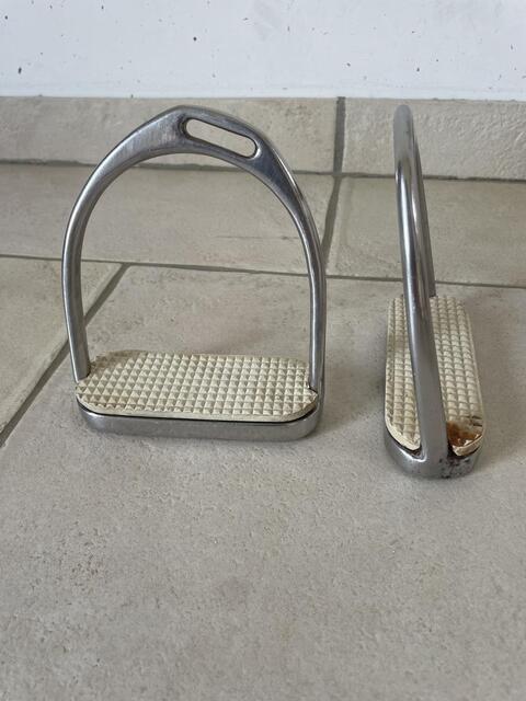 Etriers double compensation inox
