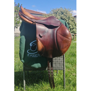 Selle Forestier Monoquartier 17" Bon état