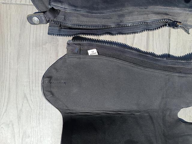 Mini chaps taille L enfant