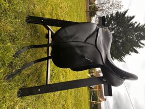 Selle dressage cuir