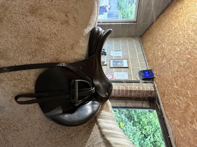 Selle Michael whitaker 17,5 pouces