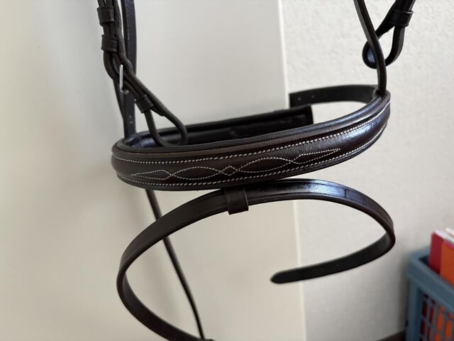 Filet QHP cuir marron anatomique doublé